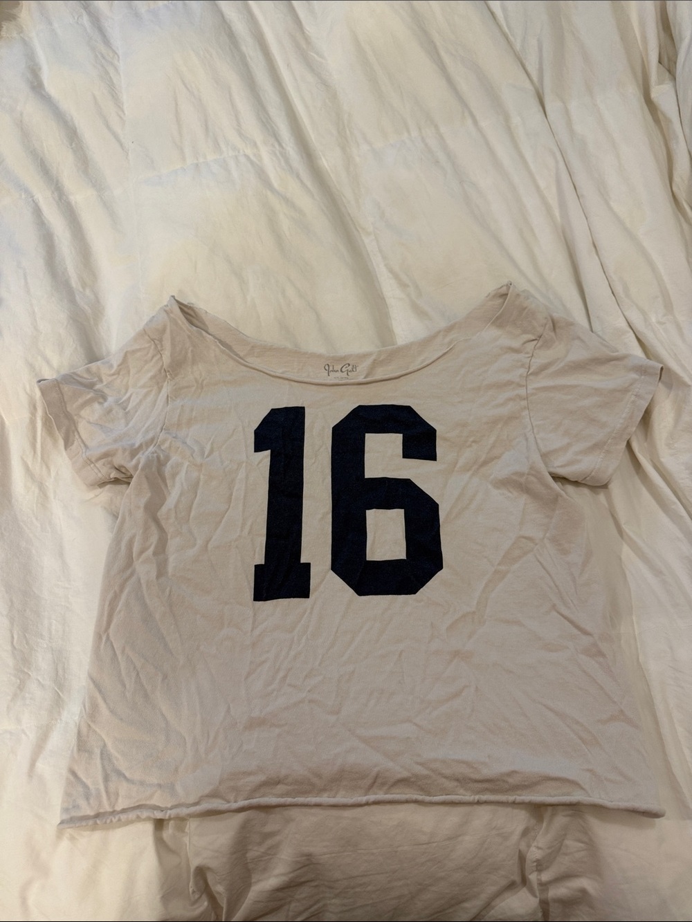 Brandy Melville Cream Short Sleeve Tee with Navy '16' Graphic